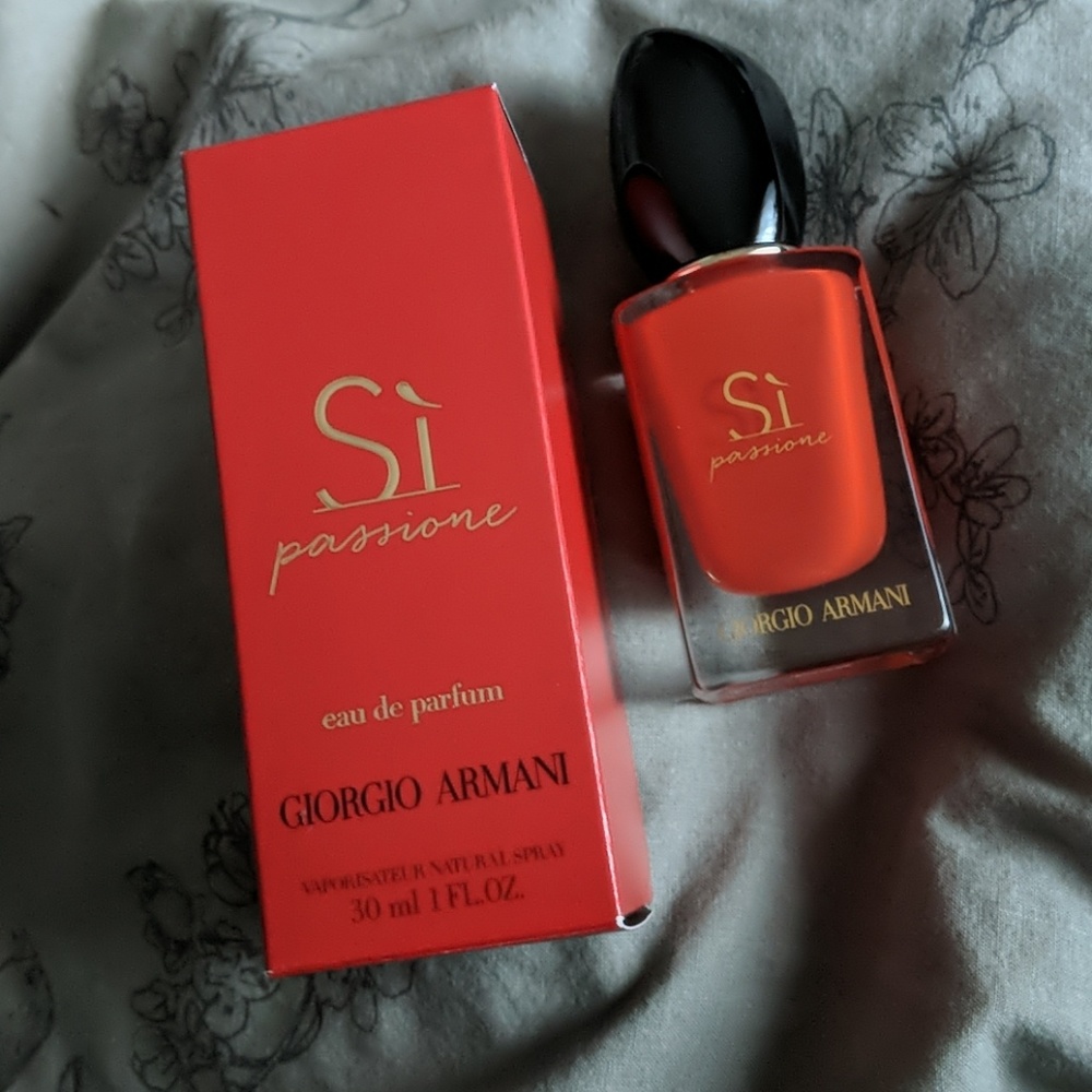 NEW 1 oz Giorgio Armani Si Passione